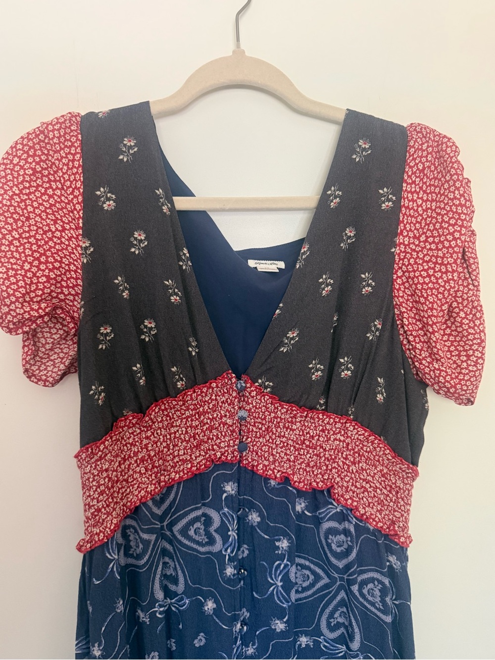 Kimchi Blue Sophia's Patchwork V Neck Dress on Days of Our Lives - Picture 6 of 6